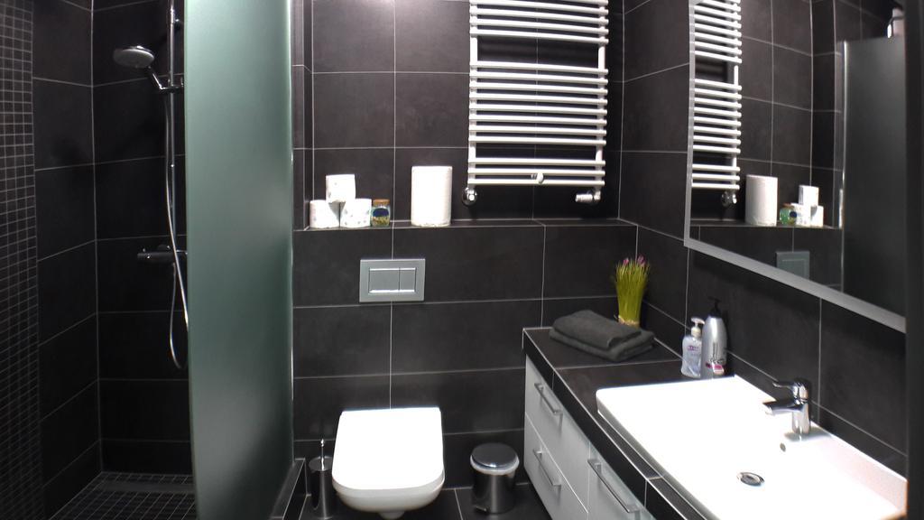 Art Apartments Breslavia Esterno foto