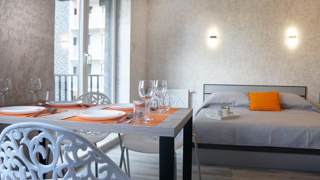 Art Apartments Breslavia Esterno foto
